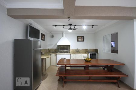 Casa à venda com 350m², 3 quartos e 4 vagasChurrasqueira