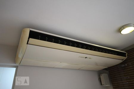 Casa à venda com 350m², 3 quartos e 4 vagasGaragem