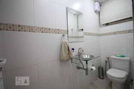 Casa à venda com 350m², 3 quartos e 4 vagasBanheiro garagem