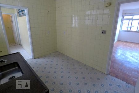Cozinha de apartamento para alugar com 2 quartos, 85m² em Vila Deodoro, São Paulo