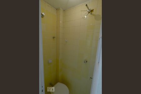 Apartamento para alugar com 85m², 2 quartos e sem vagaBanheiro de Serviço