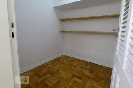Apartamento para alugar com 85m², 2 quartos e sem vagaQuarto de Serviço