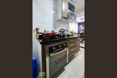 Apartamento à venda com 75m², 2 quartos e 1 vagaCozinha