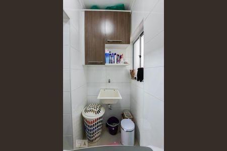 Apartamento à venda com 75m², 2 quartos e 1 vagaÁrea de Serviço