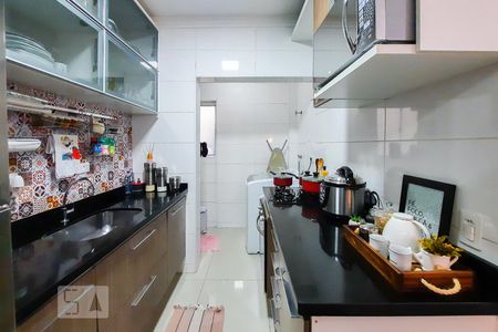 Apartamento à venda com 75m², 2 quartos e 1 vagaCozinha