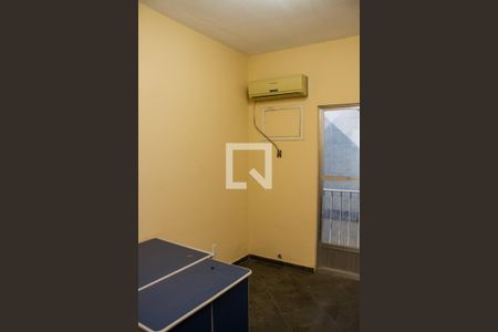 Casa de condomínio para alugar com 80m², 3 quartos e 1 vagaSuíte 