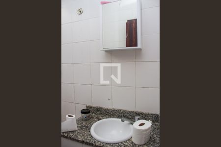 Casa de condomínio para alugar com 80m², 3 quartos e 1 vagaBanheiro da Suíte 