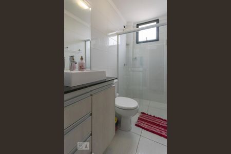 Casa de condomínio à venda com 58m², 2 quartos e 1 vaga Casa de condomínio à venda com 58m², 2 quartos e 1 vagaBanheiro