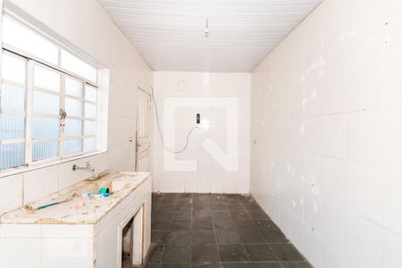 Cozinha de kitnet/studio para alugar com 1 quarto, 30m² em Vila Ede, São Paulo
