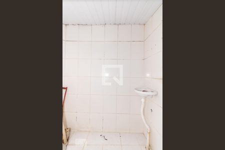 Banheiro de kitnet/studio para alugar com 1 quarto, 30m² em Vila Ede, São Paulo