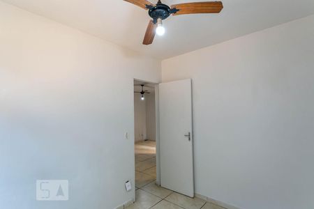 Quarto 2 de apartamento para alugar com 2 quartos, 50m² em Ouro Preto, Belo Horizonte