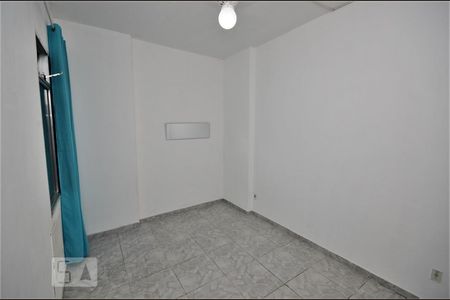 Quarto de kitnet/studio para alugar com 1 quarto, 25m² em Centro, Rio de Janeiro