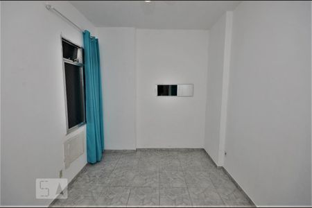 Quarto de kitnet/studio para alugar com 1 quarto, 25m² em Centro, Rio de Janeiro