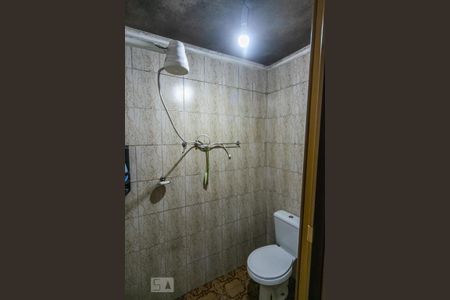 Casa à venda com 200m², 4 quartos e 1 vaga Casa à venda com 200m², 4 quartos e 1 vagaBanheiro