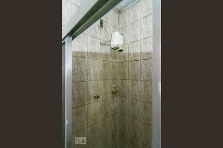 Casa à venda com 200m², 4 quartos e 1 vaga Casa à venda com 200m², 4 quartos e 1 vagaBanheiro