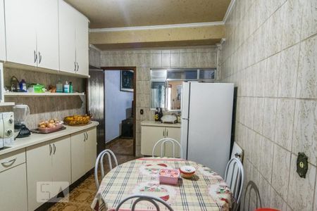 Casa à venda com 200m², 4 quartos e 1 vaga Casa à venda com 200m², 4 quartos e 1 vagaCozinha