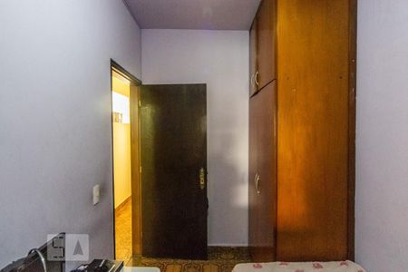 Casa à venda com 200m², 4 quartos e 1 vaga Casa à venda com 200m², 4 quartos e 1 vagaQuarto 3