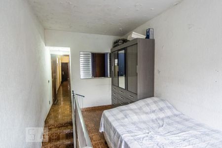 Casa à venda com 200m², 4 quartos e 1 vaga Casa à venda com 200m², 4 quartos e 1 vagaQuarto 4