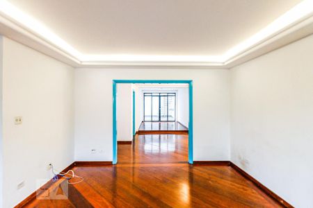 Sala de casa à venda com 3 quartos, 228m² em Brooklin Paulista, São Paulo