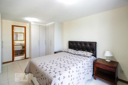 Apartamento à venda com 300m², 3 quartos e 3 vagasSuíte 3