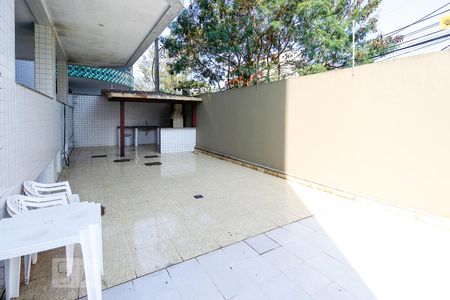Apartamento à venda com 300m², 3 quartos e 3 vagasÁrea comum - Salão de festas