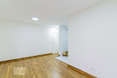 Sala de apartamento à venda com 2 quartos, 68m² em Jardim Flor da Montanha, Guarulhos
