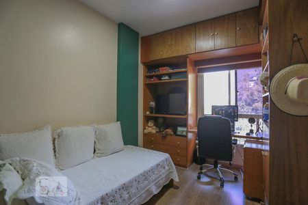 Apartamento à venda com 65m², 2 quartos e 1 vagaQuarto 2