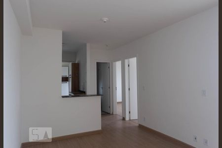 Sala de apartamento para alugar com 2 quartos, 52m² em Jardim Monte Santo, Cotia