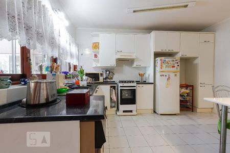 Apartamento à venda com 202m², 3 quartos e 2 vagas Apartamento à venda com 202m², 3 quartos e 2 vagasCozinha