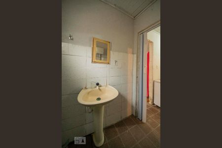 Casa à venda com 118m², 4 quartos e 4 vagas Casa à venda com 118m², 4 quartos e 4 vagasBanheiro 4 - casa 2