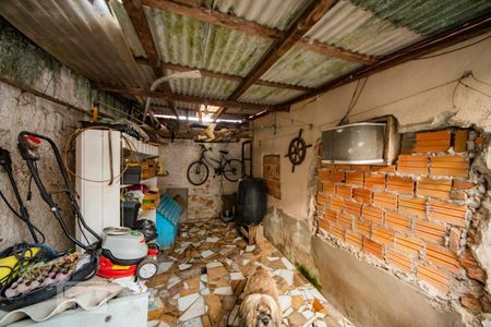 Casa à venda com 118m², 4 quartos e 4 vagas Casa à venda com 118m², 4 quartos e 4 vagasPátio Fundos