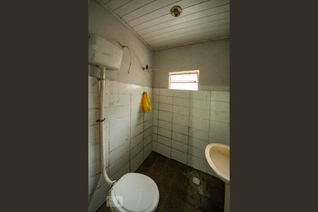 Casa à venda com 118m², 4 quartos e 4 vagas Casa à venda com 118m², 4 quartos e 4 vagasBanheiro 4 - casa 2
