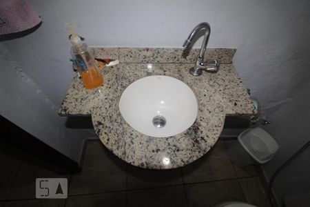Banheiro 1 lavabo de casa à venda com 2 quartos, 110m² em Fundação, São Caetano do Sul