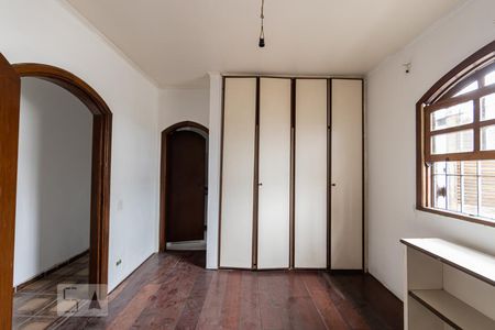 Casa à venda com 262m², 4 quartos e 2 vagasSuite Americana