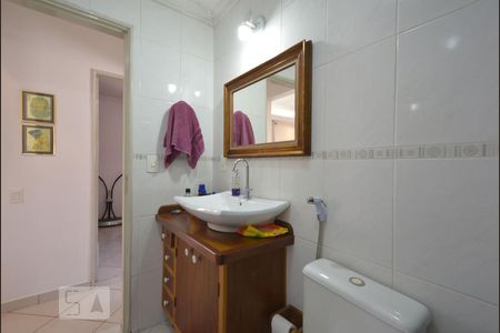 Apartamento à venda com 65m², 2 quartos e 1 vaga Apartamento à venda com 65m², 2 quartos e 1 vagaBanheiro