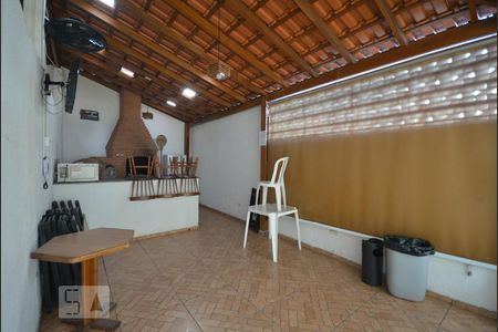 Apartamento à venda com 65m², 2 quartos e 1 vaga Apartamento à venda com 65m², 2 quartos e 1 vagaÁrea comum - Churrasqueira