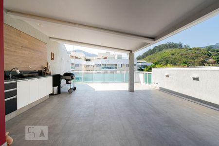 Apartamento à venda com 246m², 4 quartos e 3 vagasTerraço