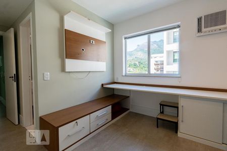 Apartamento à venda com 246m², 4 quartos e 3 vagasSuíte 1