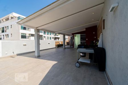 Apartamento à venda com 246m², 4 quartos e 3 vagasTerraço