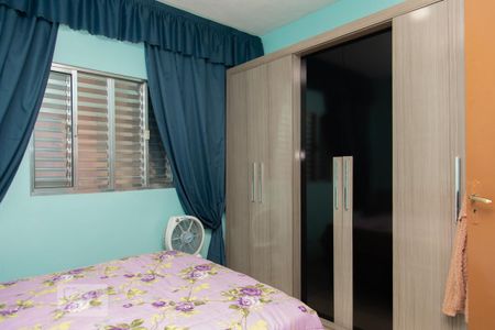 Quarto 2  de casa à venda com 5 quartos, 150m² em Jardim das Camelias, São Paulo