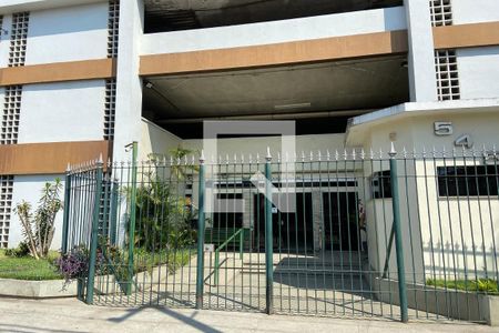 Apartamento à venda com 60m², 2 quartos e 1 vagaFachada
