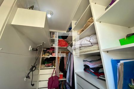 Apartamento à venda com 60m², 2 quartos e 1 vagaCloset do quarto 2