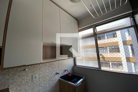 Apartamento à venda com 60m², 2 quartos e 1 vagaÁrea de Serviço