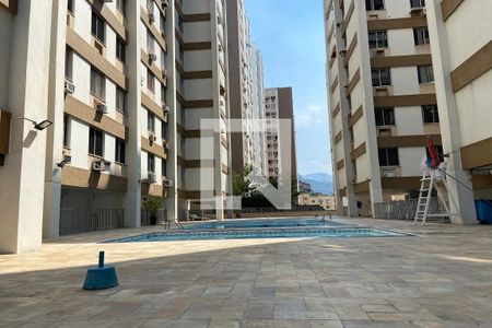Apartamento à venda com 60m², 2 quartos e 1 vagaÁrea comum - Piscina