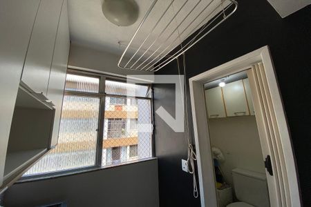 Apartamento à venda com 60m², 2 quartos e 1 vagaÁrea de Serviço