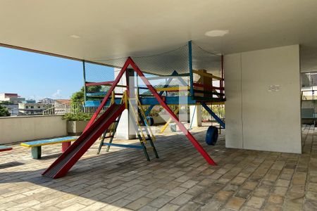 Apartamento à venda com 60m², 2 quartos e 1 vagaÁrea Comum - Playground