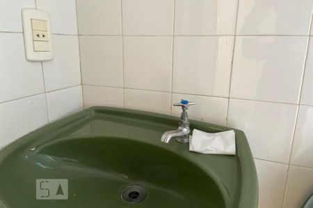 Casa para alugar com 420m², 4 quartos e 5 vagas Casa para alugar com 420m², 4 quartos e 5 vagasBanheiro - Torneira