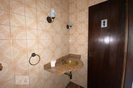 Casa para alugar com 420m², 4 quartos e 5 vagas Casa para alugar com 420m², 4 quartos e 5 vagasLavabo