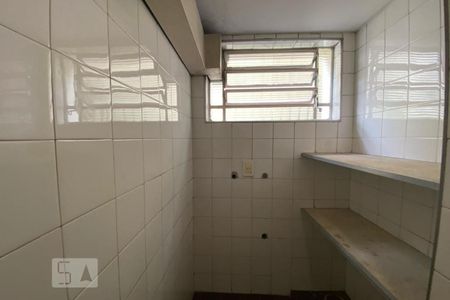 Casa para alugar com 420m², 4 quartos e 5 vagas Casa para alugar com 420m², 4 quartos e 5 vagasDespensa