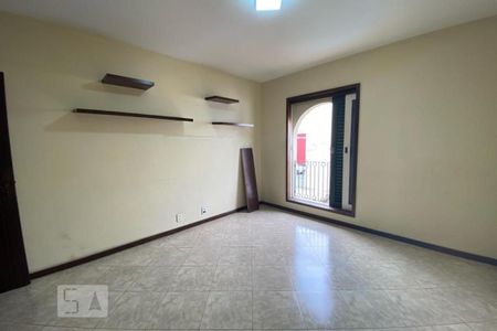Casa para alugar com 420m², 4 quartos e 5 vagas Casa para alugar com 420m², 4 quartos e 5 vagasQuarto 2